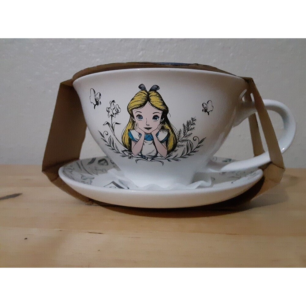 NEW Disney Alice In Wonderland Floral Sketch Tea Cup Saucer Set Ceramic 12oz - Picture 2 of 6